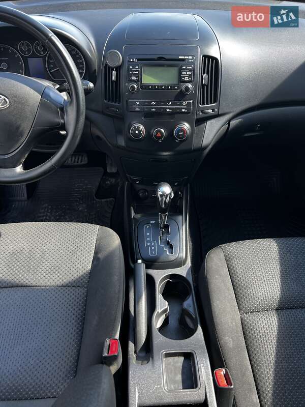 Универсал Hyundai i30 2012 в Киеве