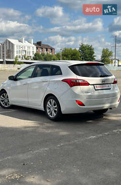 Универсал Hyundai i30 2013 в 