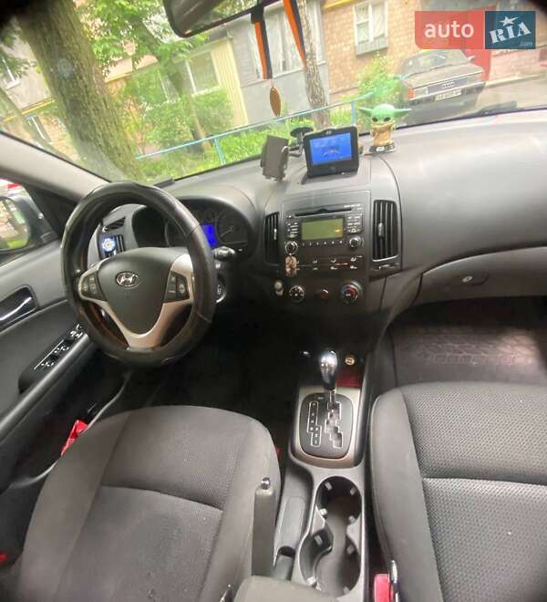 Универсал Hyundai i30 2008 в Киеве