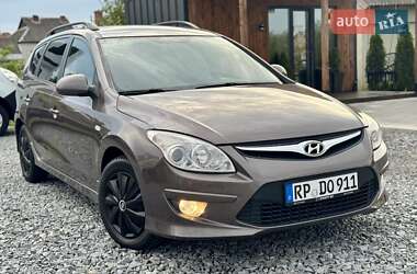 Универсал Hyundai i30 2012 в Дрогобыче