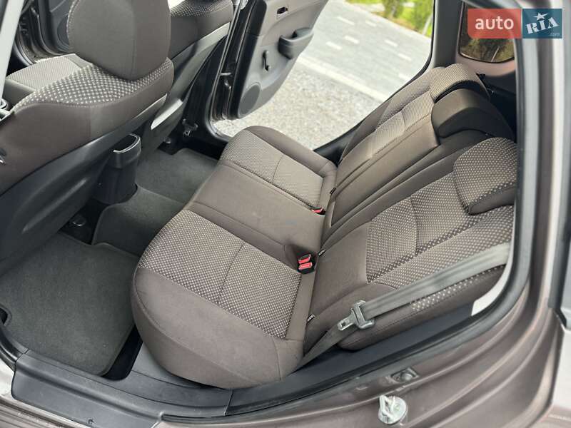 Универсал Hyundai i30 2012 в Дрогобыче