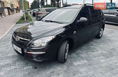 Универсал Hyundai i30 2009 в 