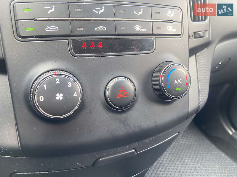 Хэтчбек Hyundai i30 2009 в Ровно