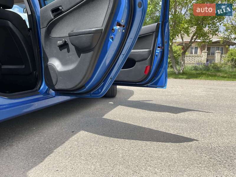 Хэтчбек Hyundai i30 2010 в Одессе