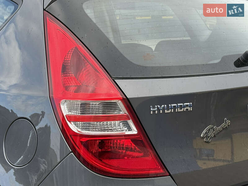 Хетчбек Hyundai i30 2011 в Рівному