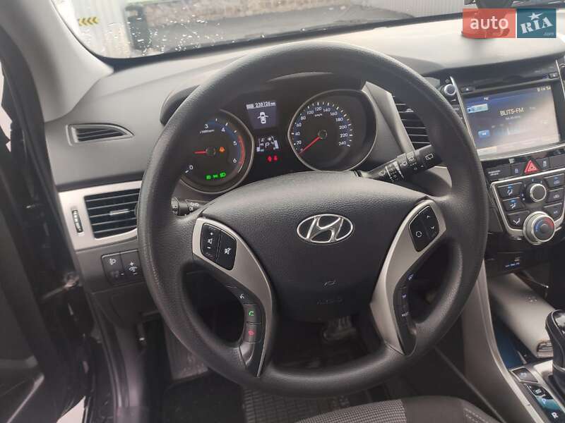 Універсал Hyundai i30 2017 в Києві фото 12 Універсал Hyundai i30 2017 в Києві