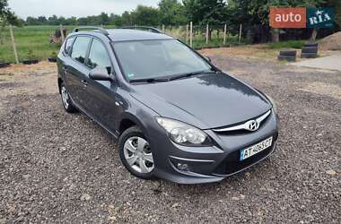 Универсал Hyundai i30 2011 в 