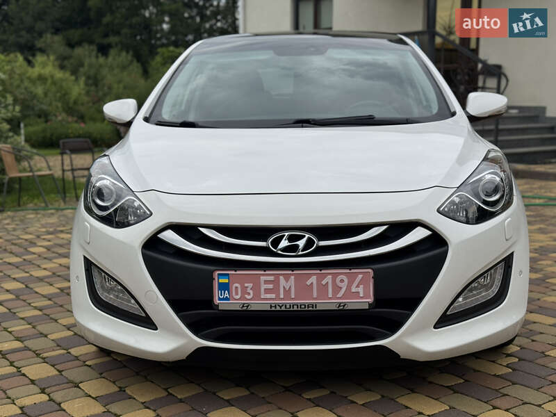 Hyundai i30 2015