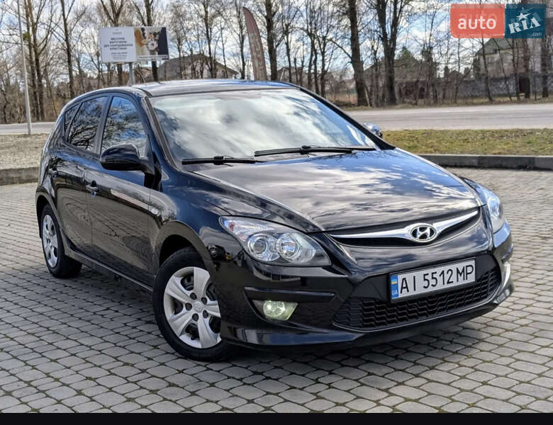 Hyundai i30 2011