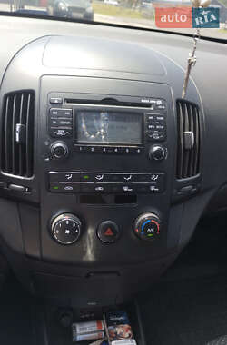 Универсал Hyundai i30 2009 в 