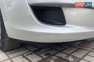 Хэтчбек Hyundai i30 2009 в 