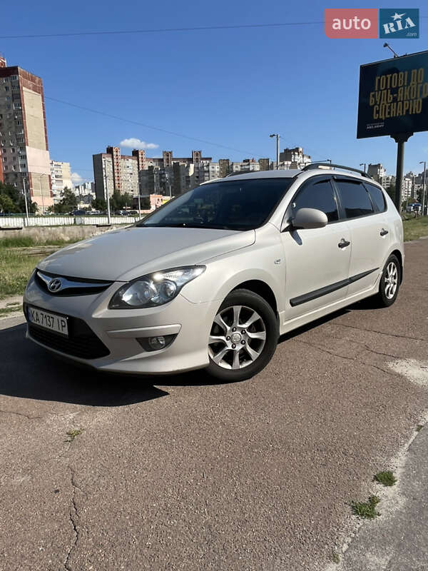 Hyundai i30 2010