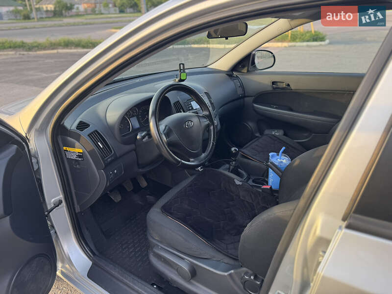 Хетчбек Hyundai i30 2009 в Харкові фото 8 Хетчбек Hyundai i30 2009 в Харкові
