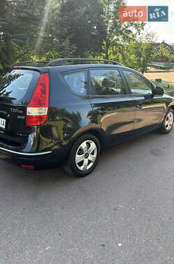 Универсал Hyundai i30 2008 в 