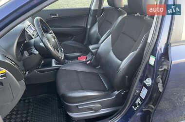 Универсал Hyundai i30 2009 в 