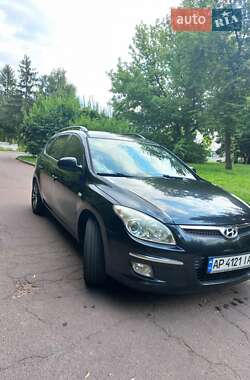 Универсал Hyundai i30 2009 в 
