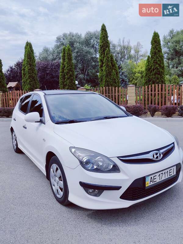 Hyundai i30 2010