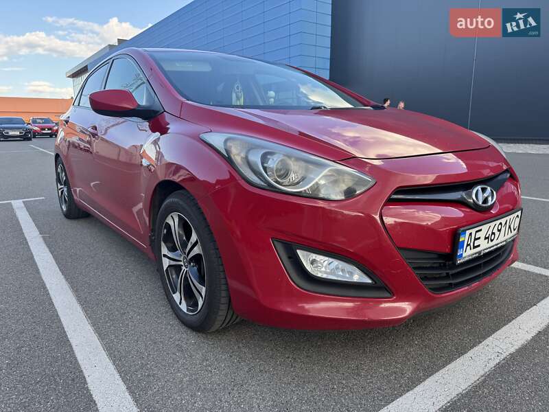Хетчбек Hyundai i30 2012 в Києві