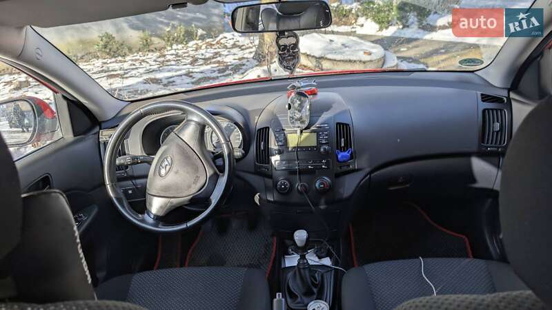 Универсал Hyundai i30 2009 в Одессе