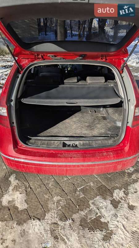 Универсал Hyundai i30 2009 в Одессе