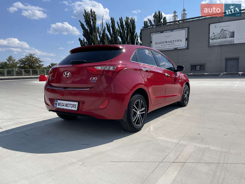Хэтчбек Hyundai i30 2013 в Киеве фото 7 Хэтчбек Hyundai i30 2013 в Киеве