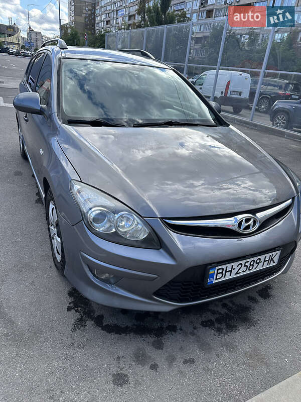Hyundai i30 2011