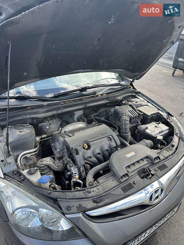 Універсал Hyundai i30 2011 в Києві