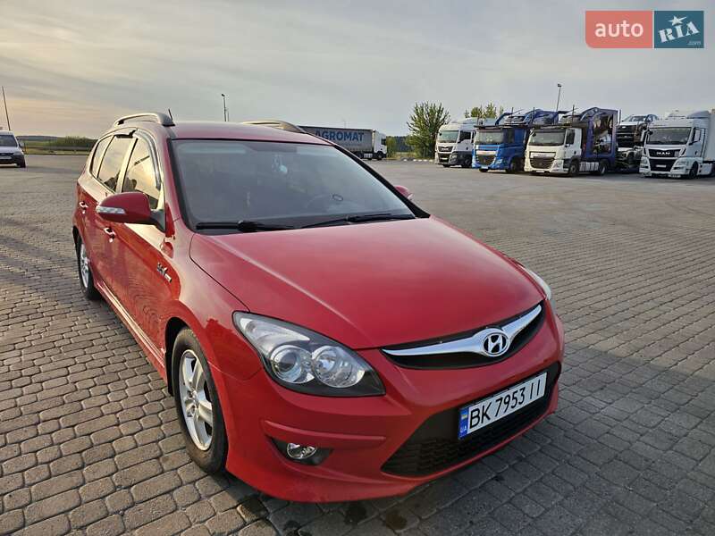 Hyundai i30 2010