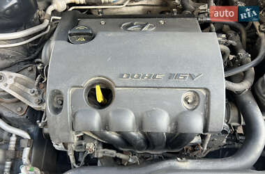 Хэтчбек Hyundai i30 2010 в 