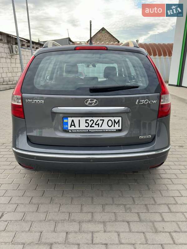Универсал Hyundai i30 2010 в Житомире