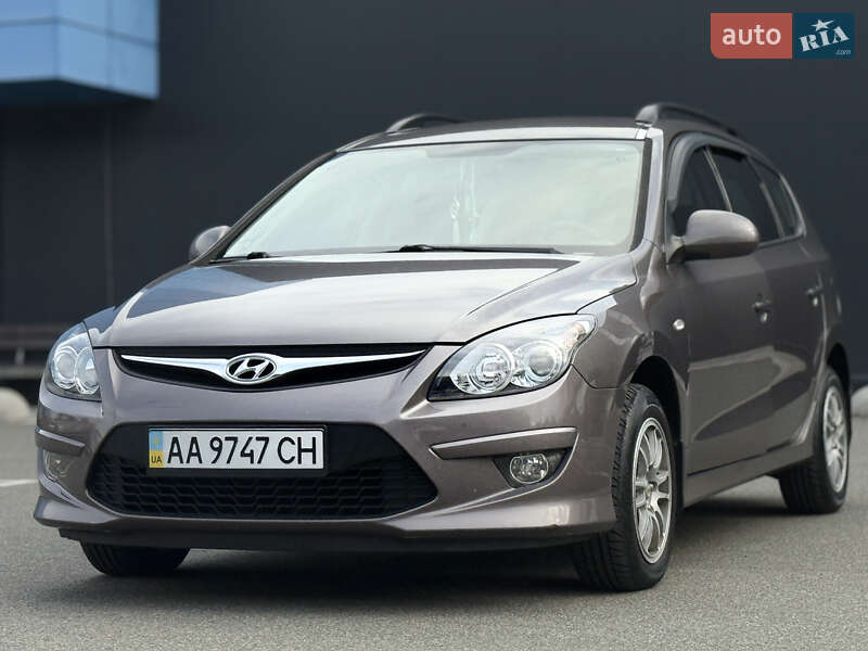 Hyundai i30 2011