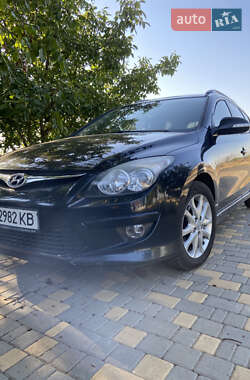 Універсал Hyundai i30 2011 в Одесі