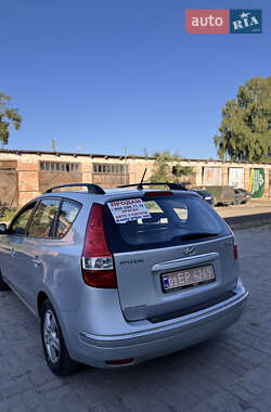 Универсал Hyundai i30 2009 в 