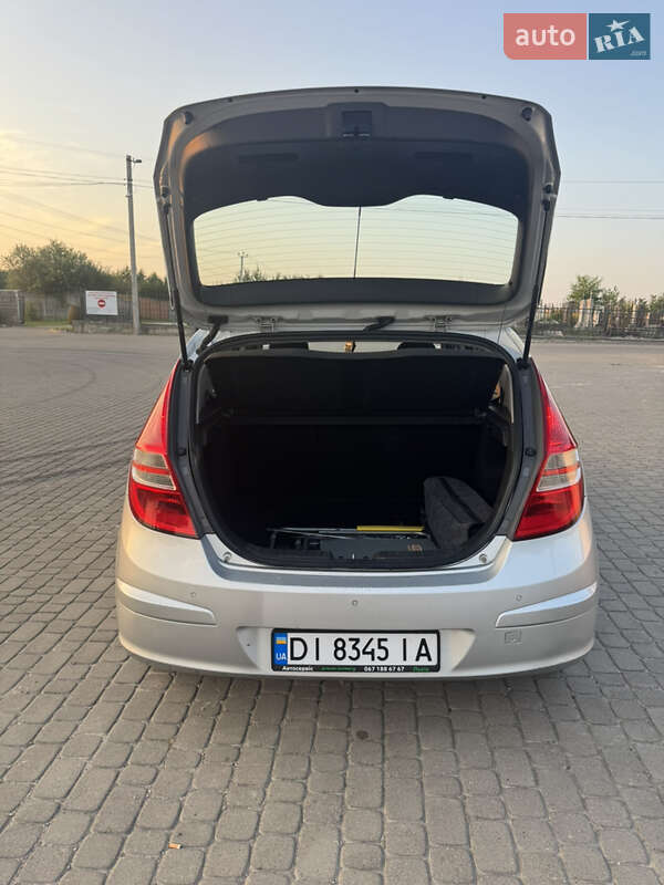 Хэтчбек Hyundai i30 2007 в Львове