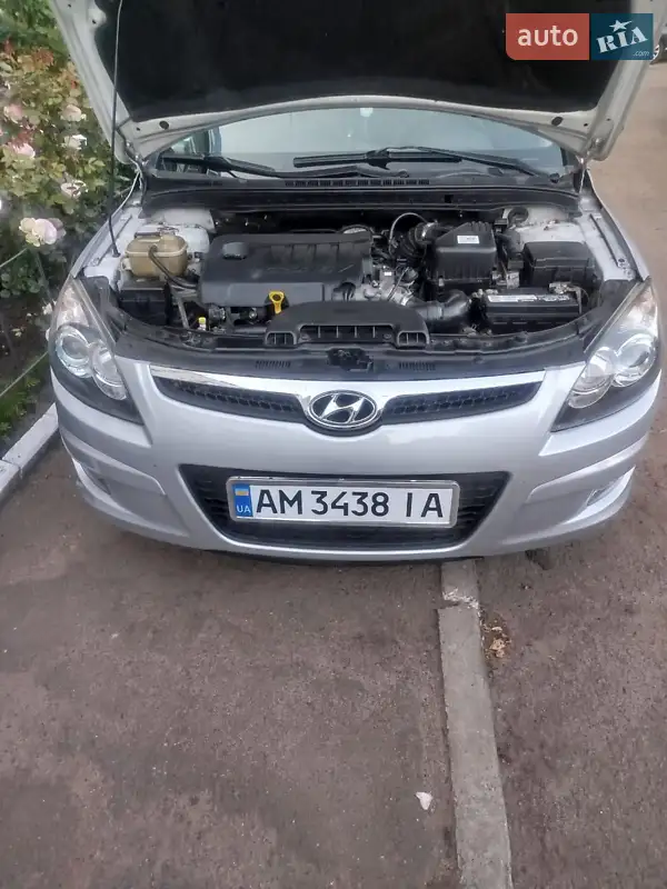 Hyundai i30 2009 VIN TMADB81SAAJ010774 фото оголошення 8 з 40