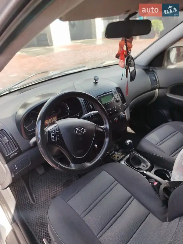 Hyundai i30 2009 VIN TMADB81SAAJ010774 фото оголошення 10 з 40