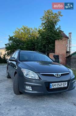 Универсал Hyundai i30 2009 в 