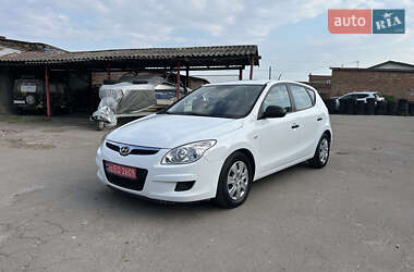 Хетчбек Hyundai i30 2008 в Нововолинську