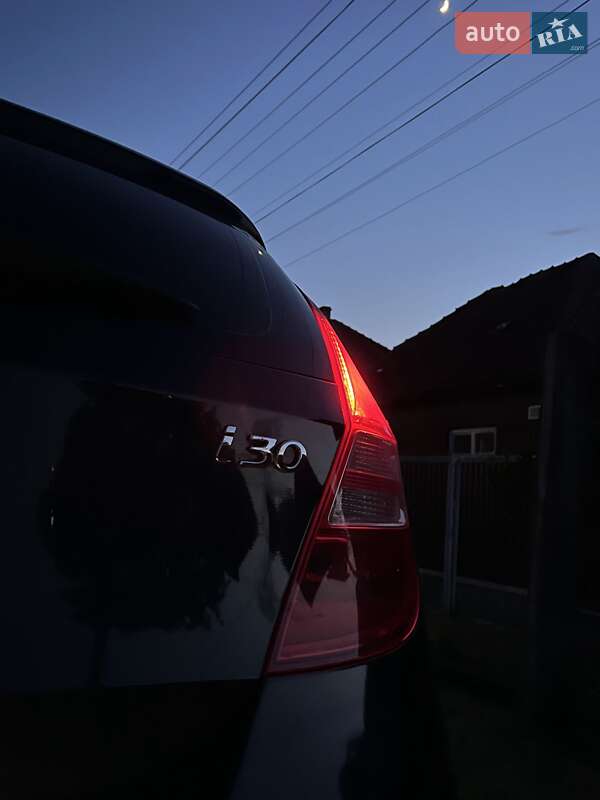 Хетчбек Hyundai i30 2010 в Мукачевому