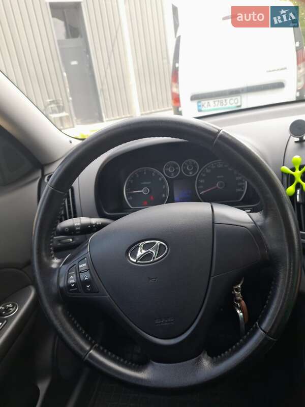 Hyundai i30 2008