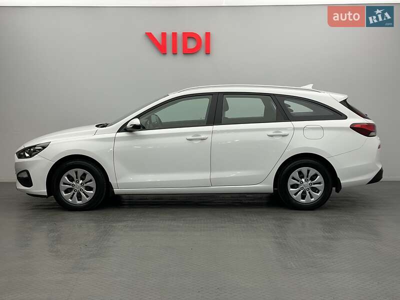 Универсал Hyundai i30 2021 в Киеве