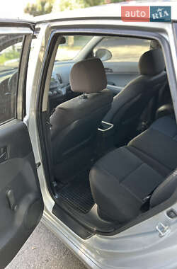 Хэтчбек Hyundai i30 2011 в 