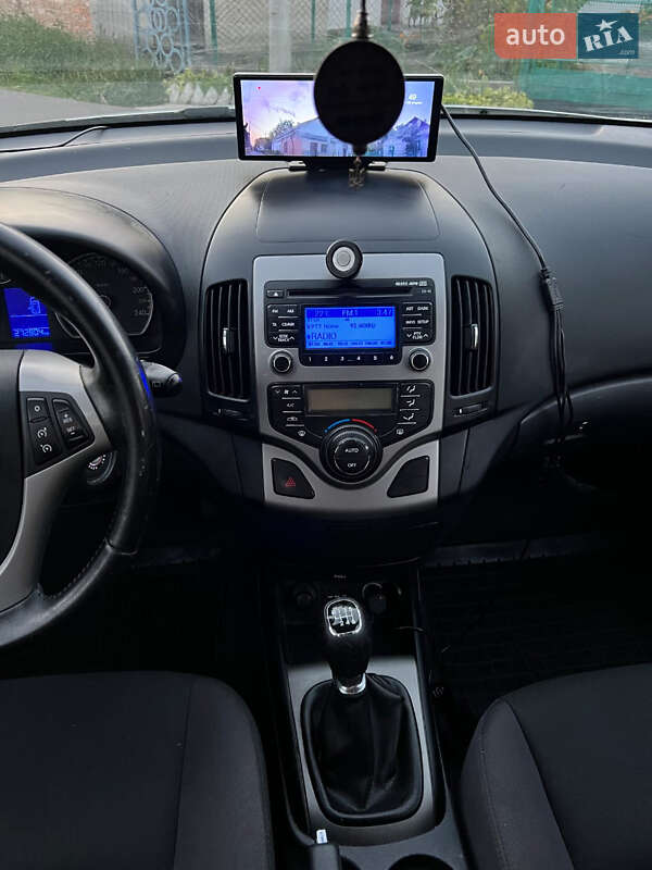 Універсал Hyundai i30 2012 в Дубні