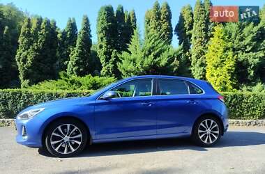 Хэтчбек Hyundai i30 2019 в 