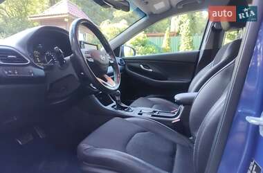 Хэтчбек Hyundai i30 2019 в 