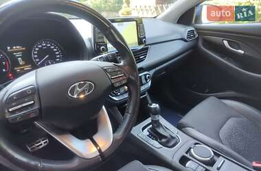 Хэтчбек Hyundai i30 2019 в 
