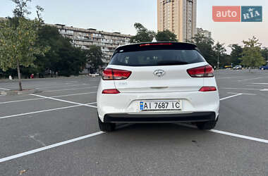 Хэтчбек Hyundai i30 2019 в 