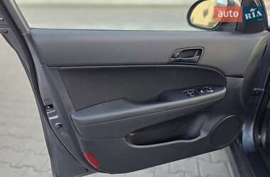 Универсал Hyundai i30 2010 в 