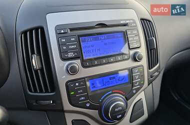 Универсал Hyundai i30 2010 в 