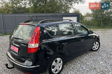 Универсал Hyundai i30 2009 в 